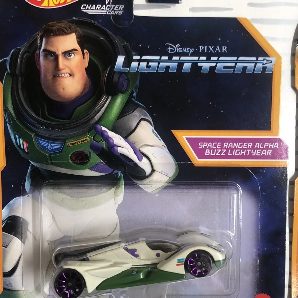 Disney hotwheels ligthyear cars